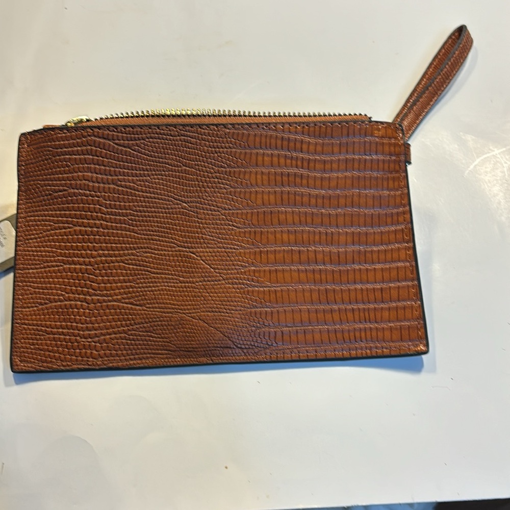 London Fog Danca lizard wristlet with double zippered pouches and inside pocket - Picture 2 of 7
